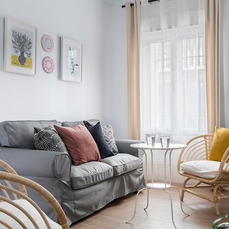 Mino Suite Apartment Sewilla Zewnętrze zdjęcie