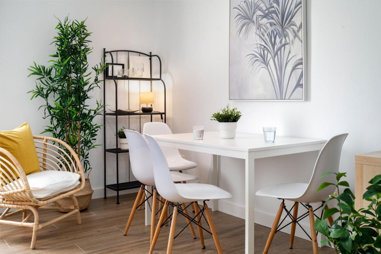 Mino Suite Apartment Sewilla Zewnętrze zdjęcie
