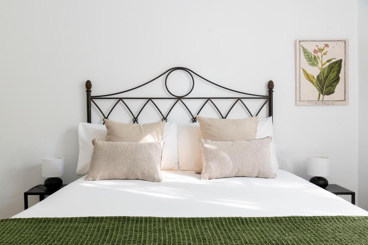 Mino Suite Apartment Sewilla Zewnętrze zdjęcie